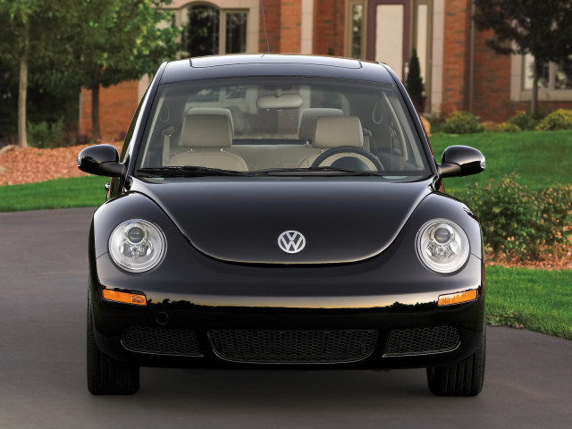 Volkswagen New Beetle фото