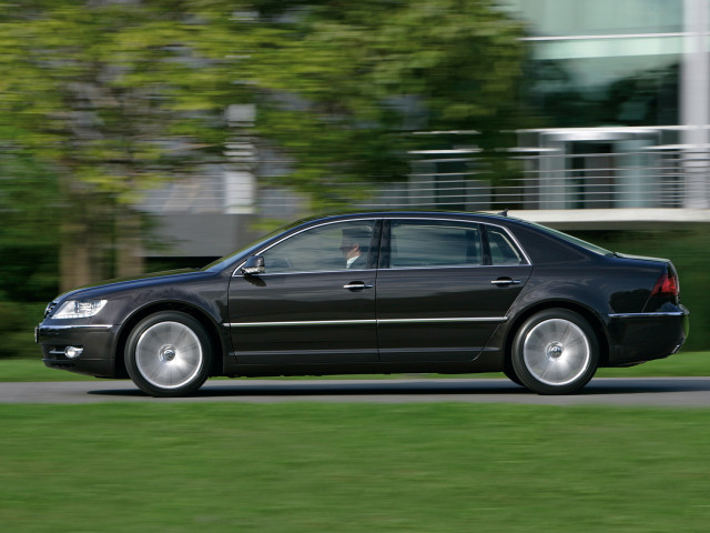 Volkswagen Phaeton фото