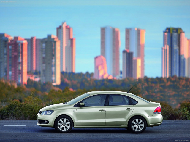 Volkswagen Polo Sedan фото