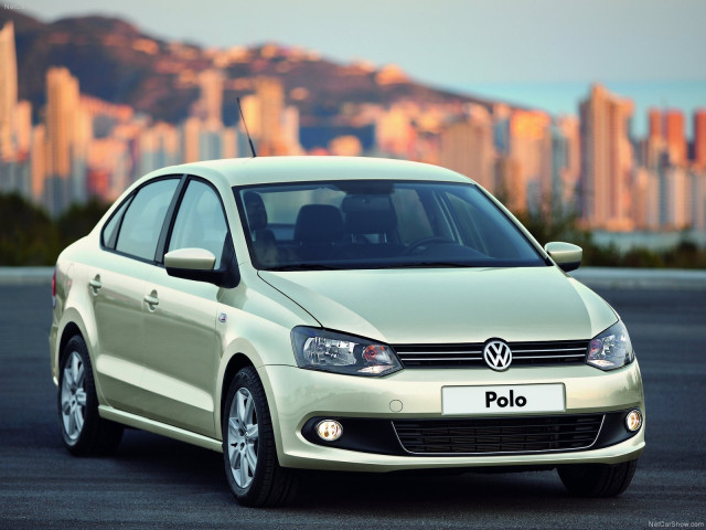 Volkswagen Polo Sedan фото