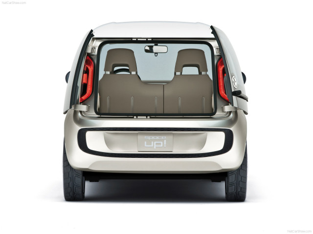 Volkswagen Space Up Blue фото