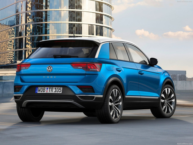 Volkswagen T-Roc фото