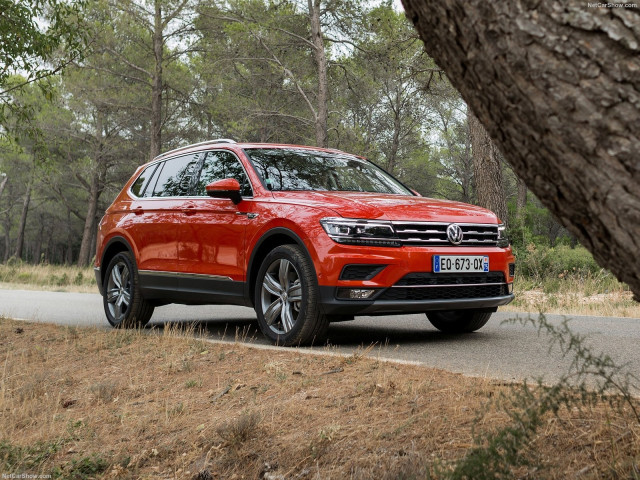 Volkswagen Tiguan фото