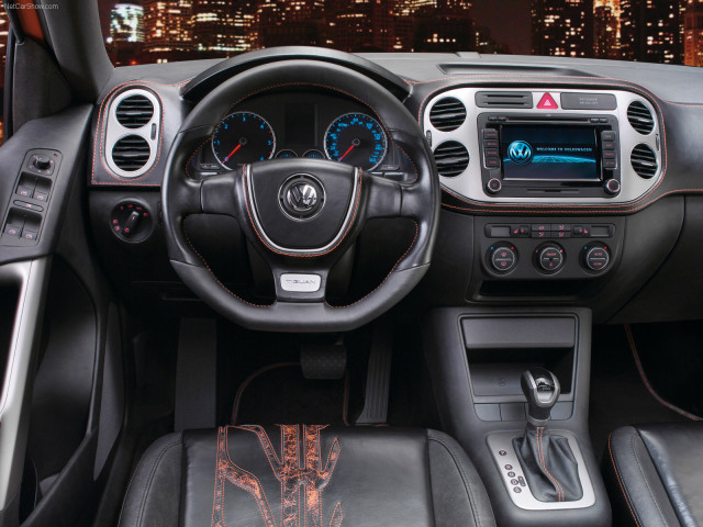 Volkswagen Tiguan фото
