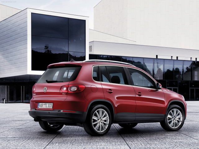 Volkswagen Tiguan фото