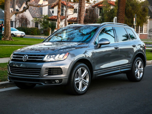 Volkswagen Touareg R-Line фото