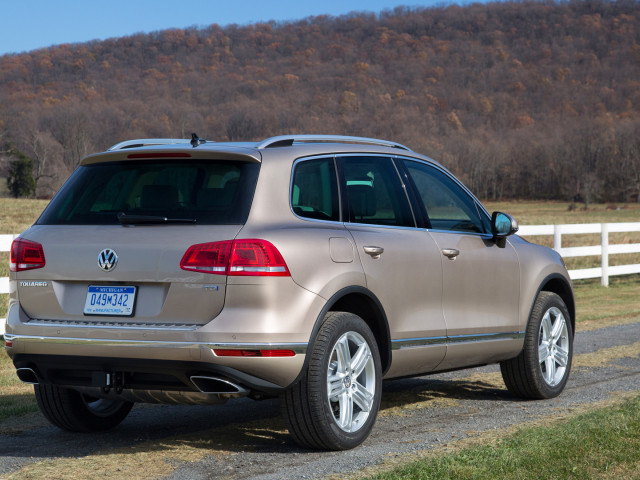 Volkswagen Touareg фото