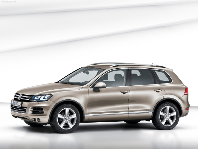 Volkswagen Touareg фото