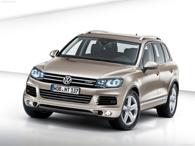 Volkswagen Touareg фото