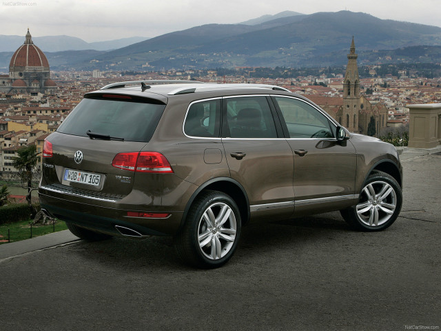 Volkswagen Touareg фото