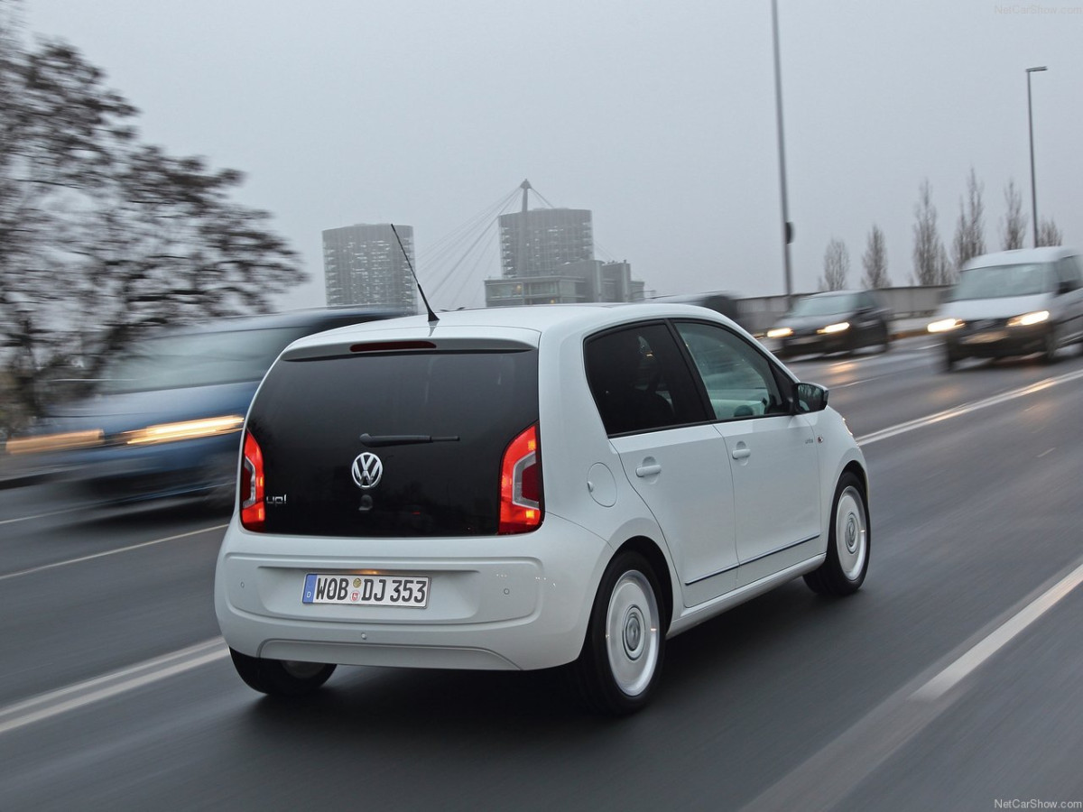 Volkswagen Up 4-door фото 91935