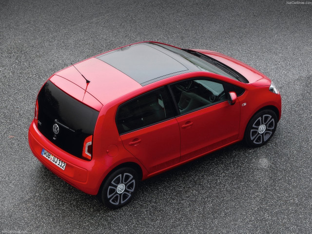 Volkswagen Up 4-door фото