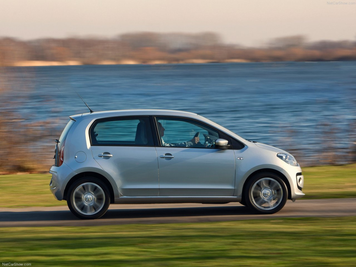 Volkswagen Up 4-door фото 91941