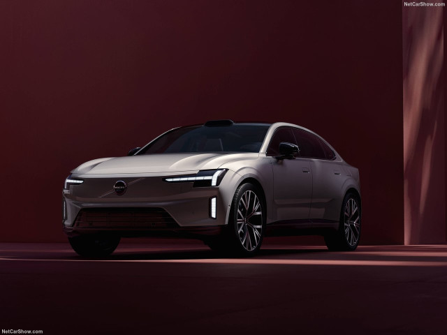Volvo ES90 фото