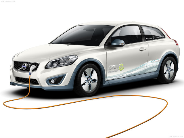 Volvo C30 BEV фото