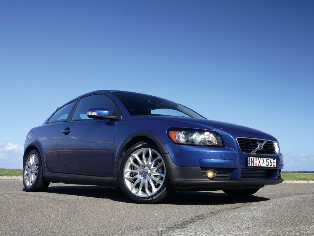 Volvo C30 фото