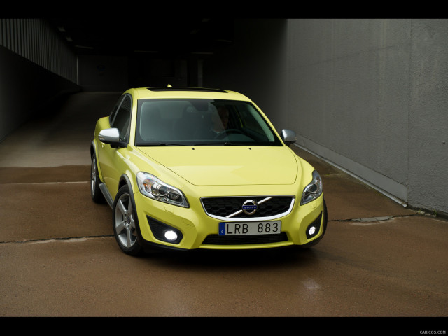 Volvo C30 фото