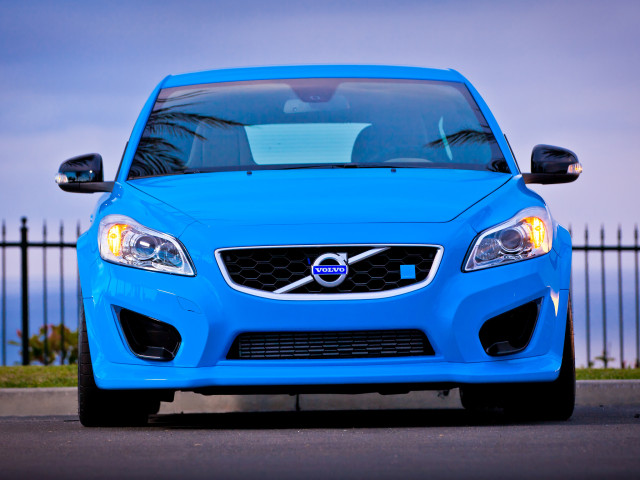 Volvo C30 фото