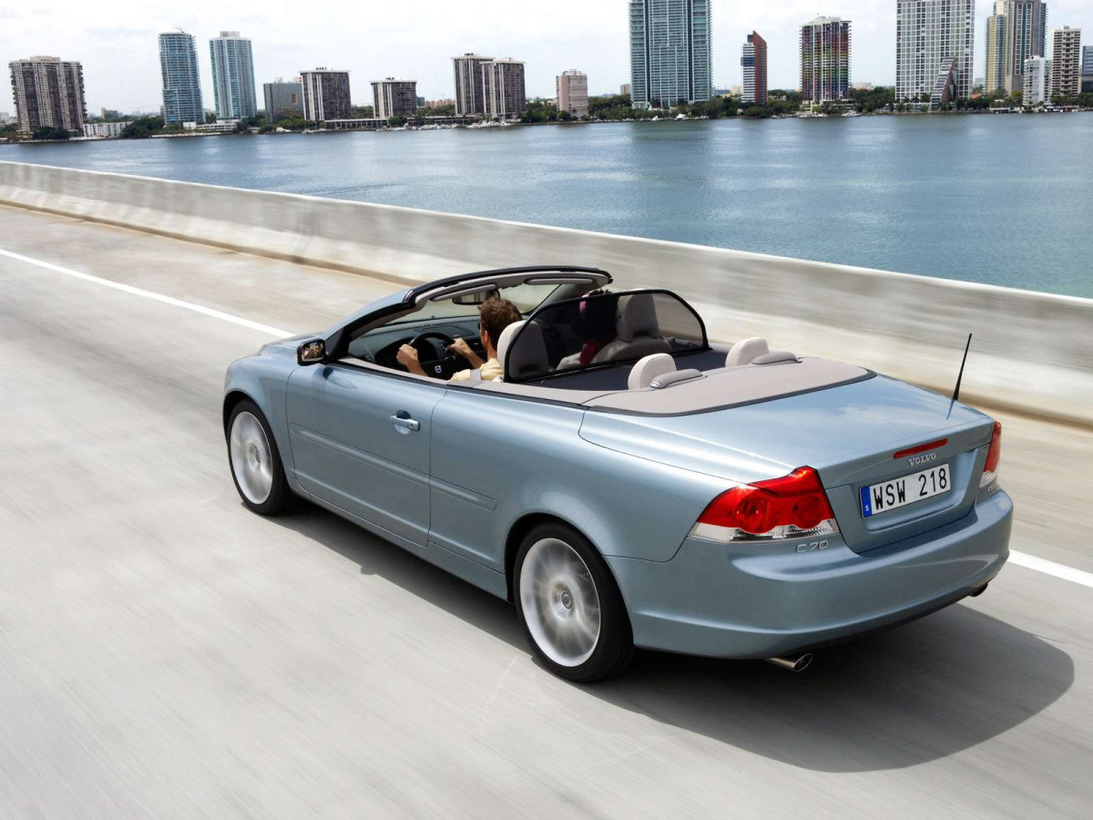 Volvo C70 фото 34025