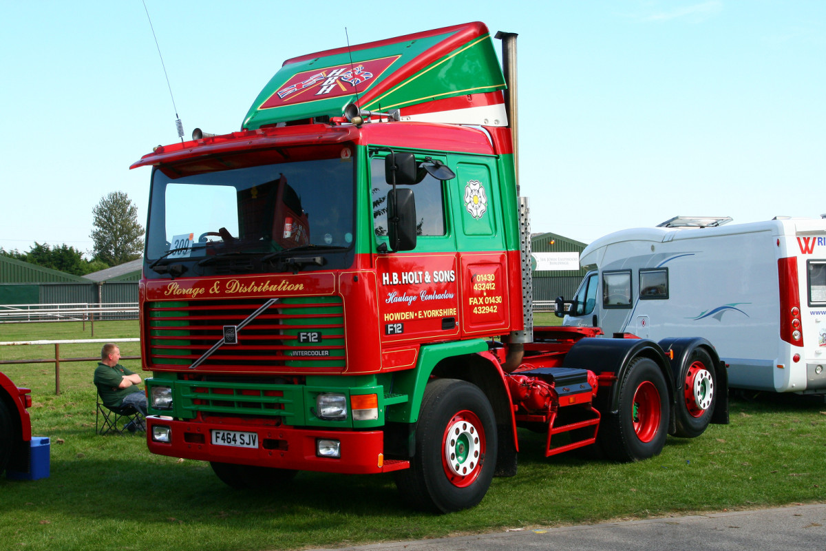 Volvo F12 фото 109801