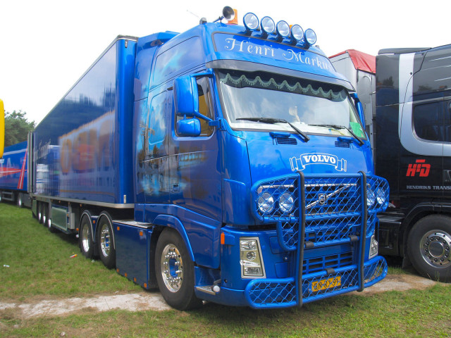 Volvo FH12 фото