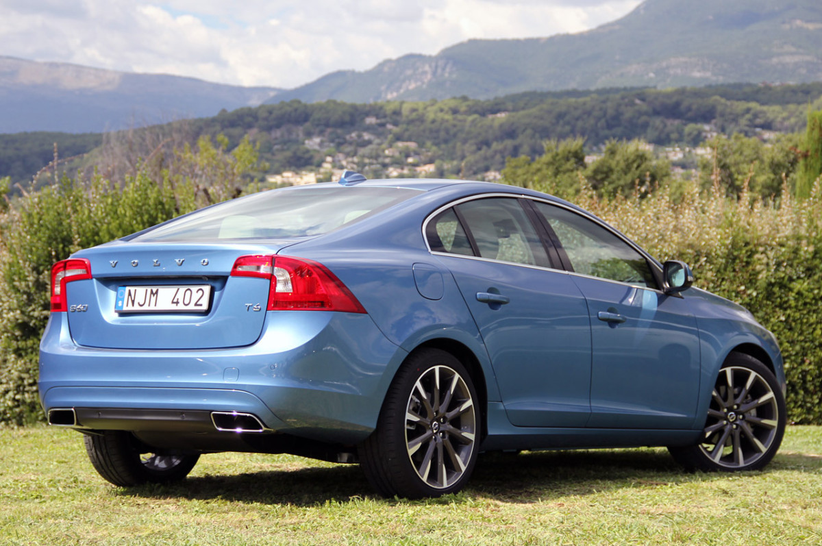 Volvo S60 фото 106912