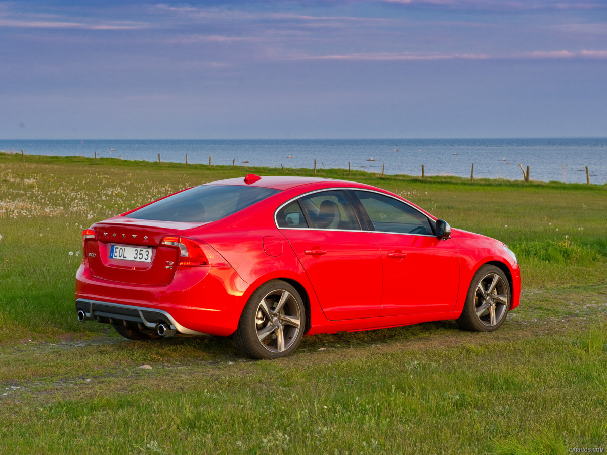 Volvo S60 фото 131623