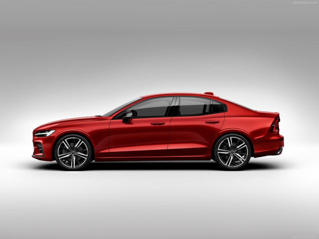 Volvo S60 фото