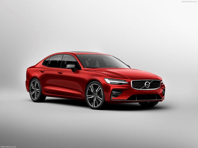 Volvo S60 фото