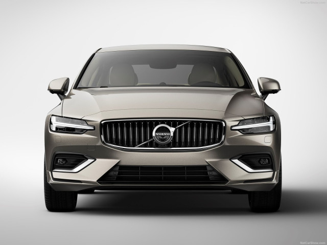 Volvo S60 фото