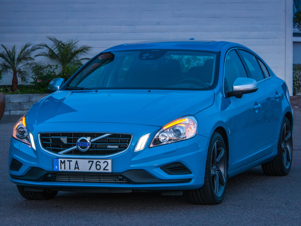 Volvo S60 фото 98349