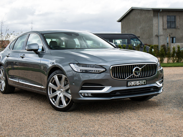 Volvo S90 фото