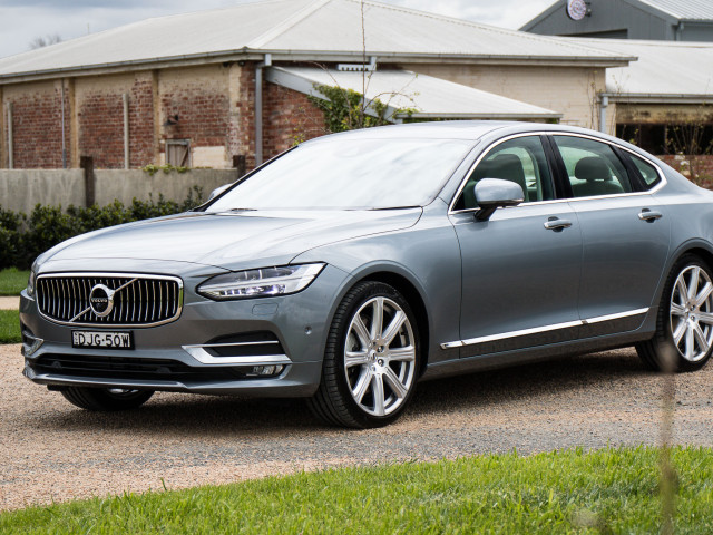 Volvo S90 фото