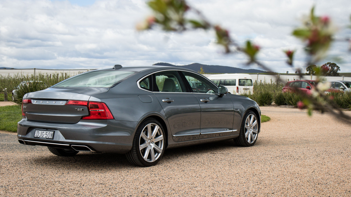 Volvo S90 фото 176361