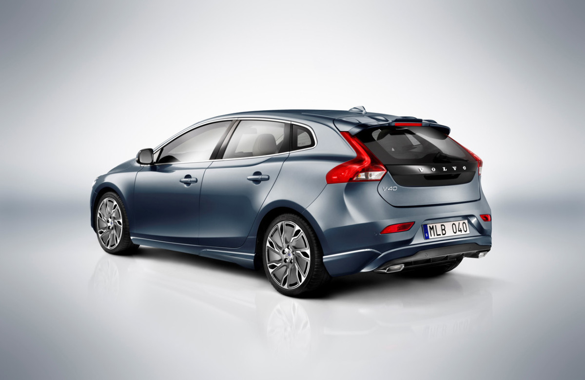 Volvo V40 фото 108704