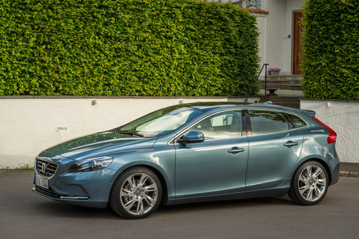 Volvo V40 фото 108713