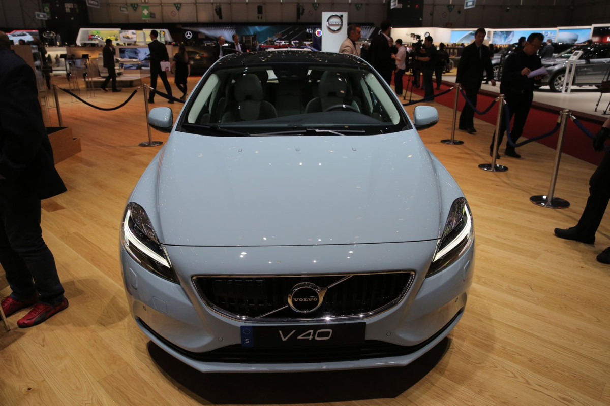 Volvo V40 фото 168795