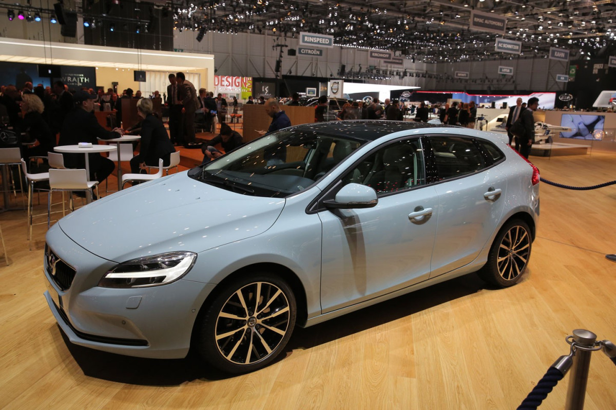 Volvo V40 фото 168802