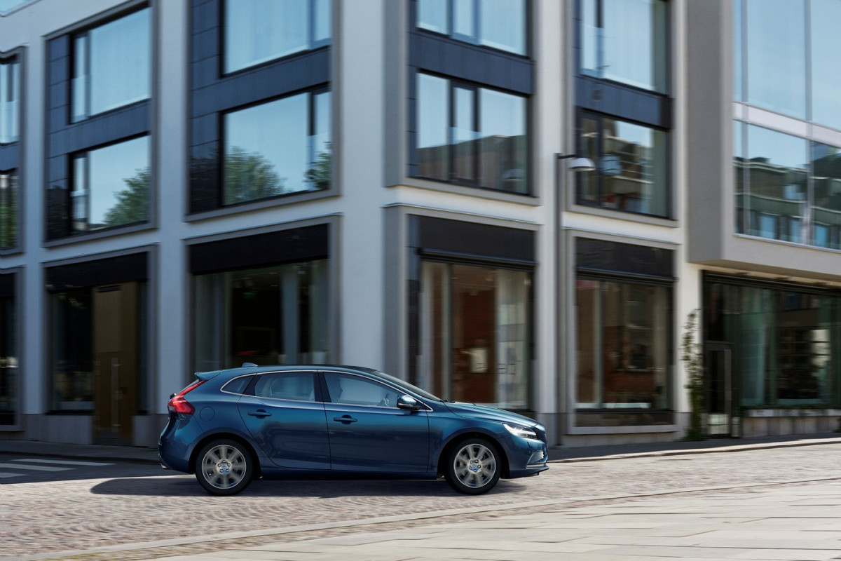 Volvo V40 фото 168835