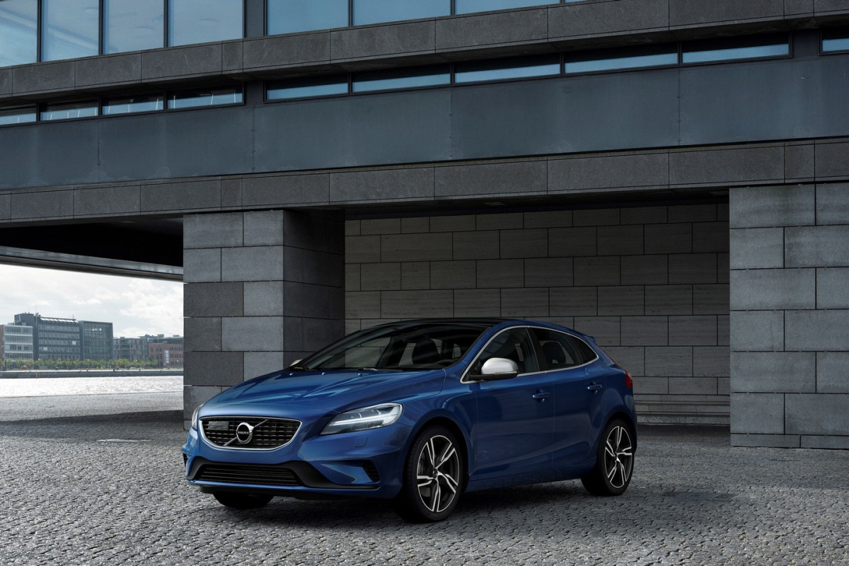 Volvo V40 фото 168836