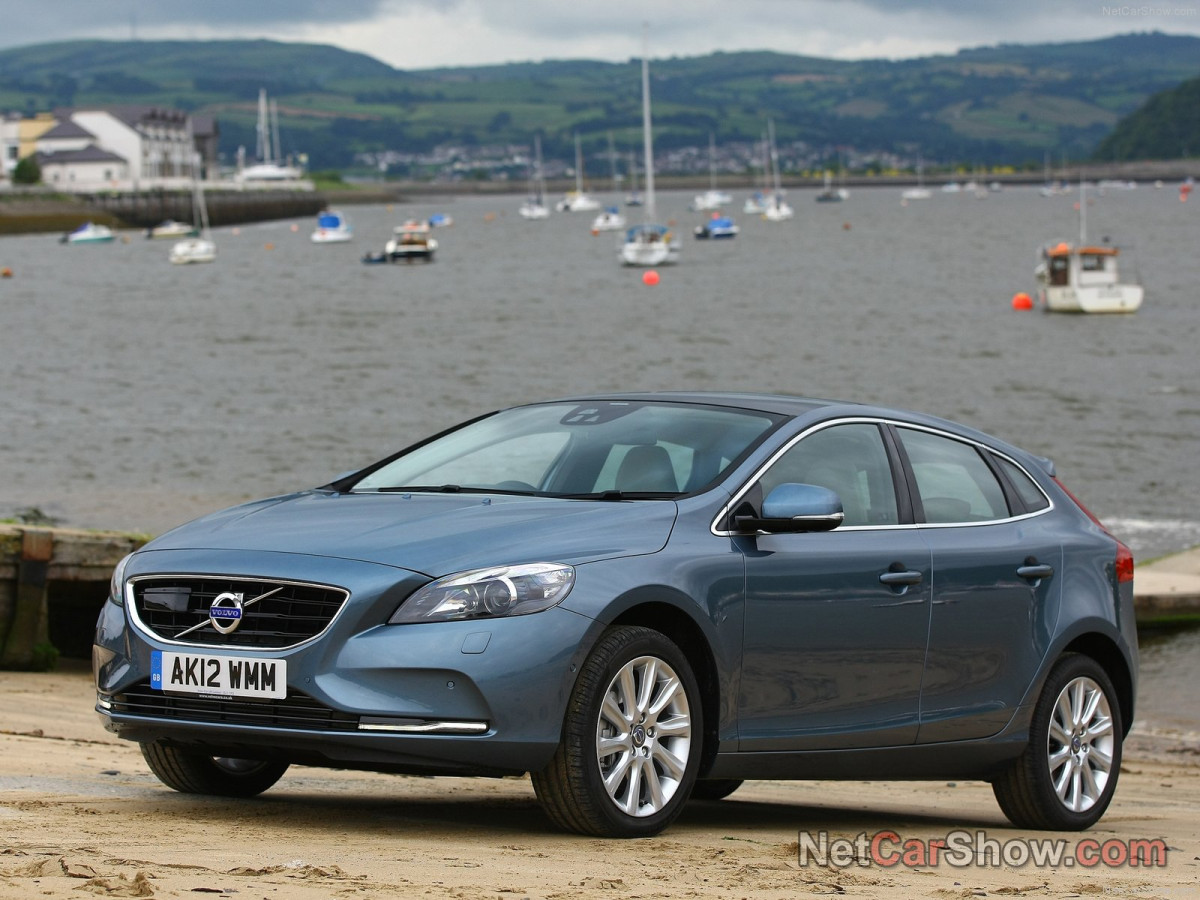 Volvo V40 фото 97892