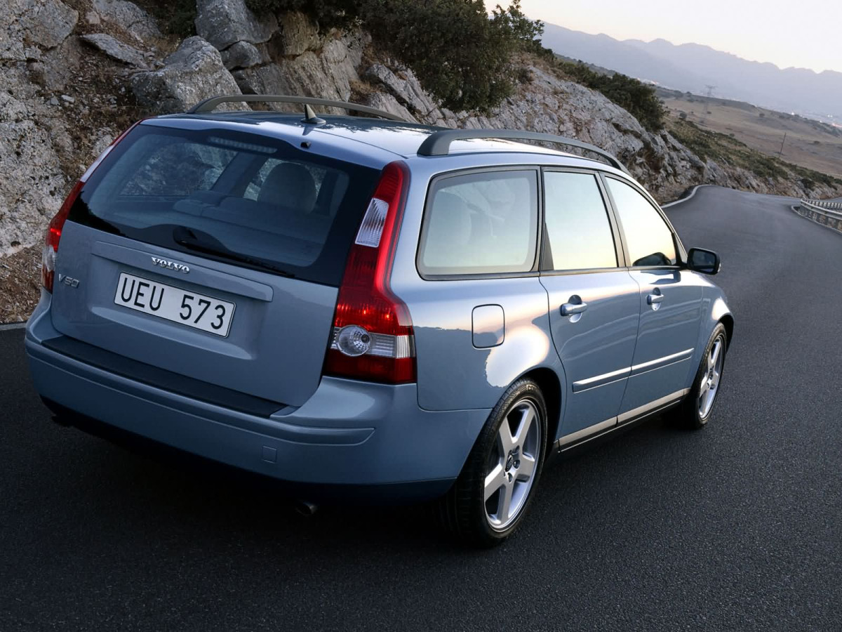 Volvo V50 фото 7367