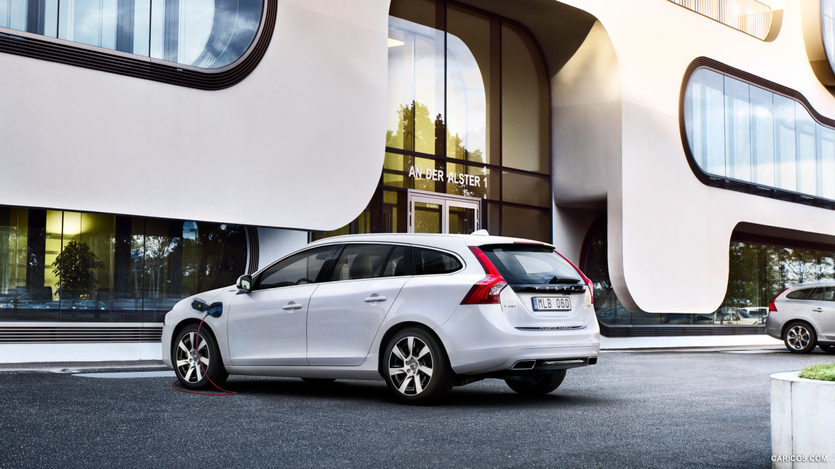 Volvo V60 фото 131837