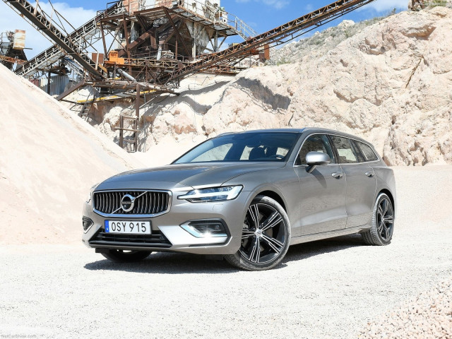 Volvo V60 фото