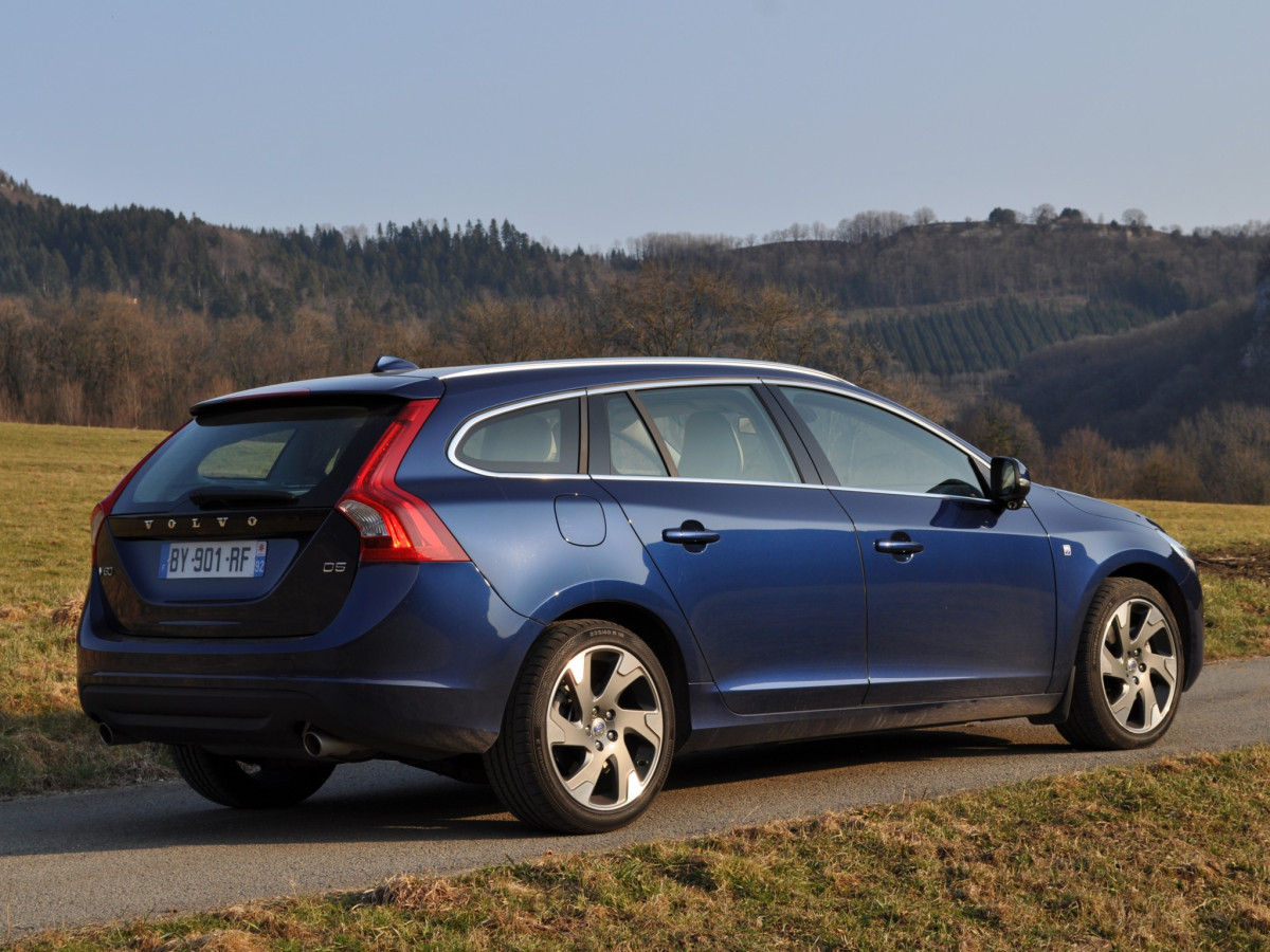 Volvo V60 фото 93307