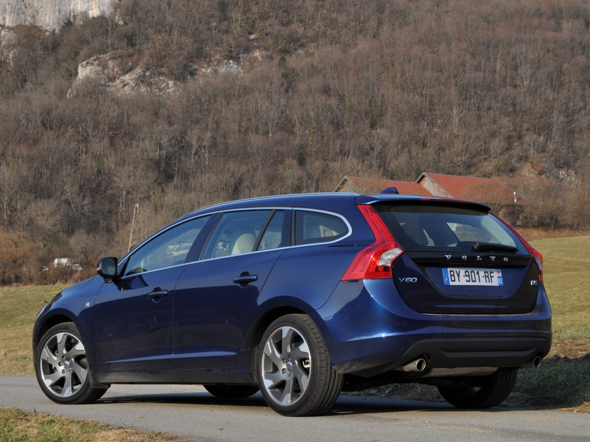 Volvo V60 фото 93309