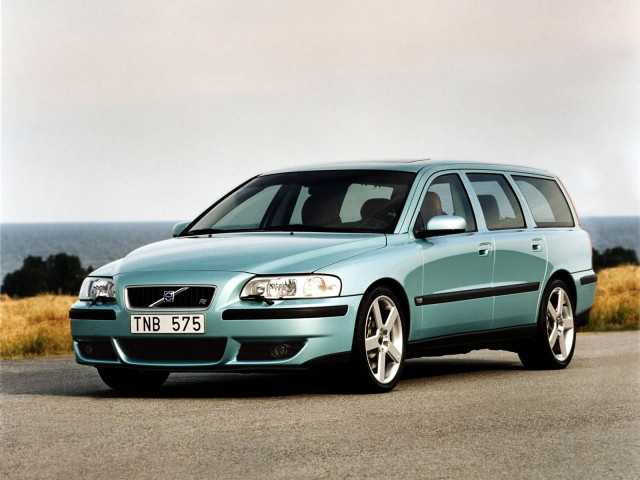 Volvo V70 фото