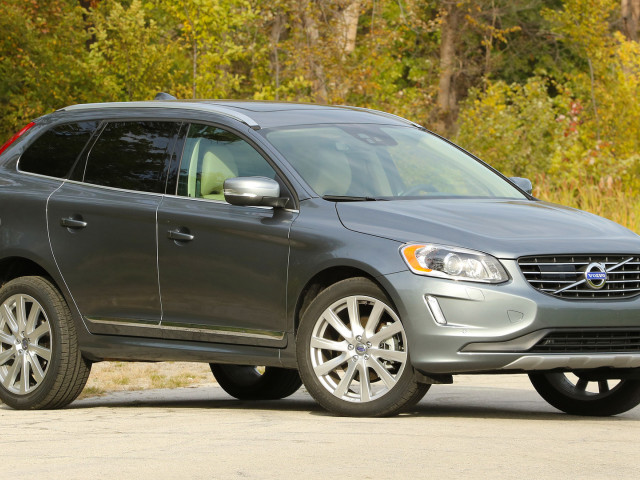 Volvo XC60 фото