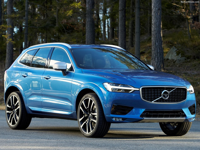 Volvo XC60 фото