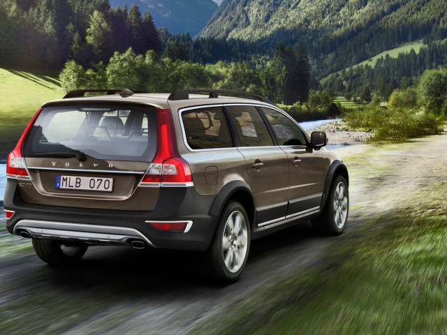 Volvo XC70 фото